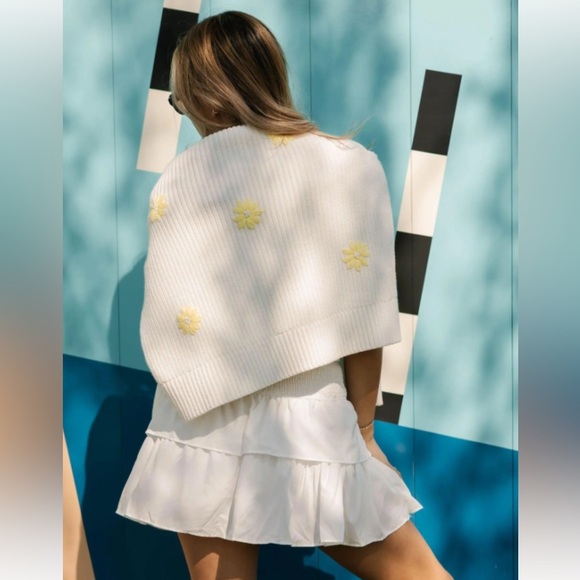 Smash+ Tess Daisy sweater - Picture 3 of 9